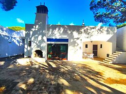 Albufeira Açoteias Villa by Homing