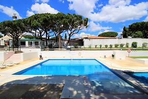 Albufeira Açoteias Villa by Homing