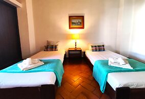 Albufeira Açoteias Villa by Homing