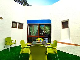 Albufeira Açoteias Villa by Homing