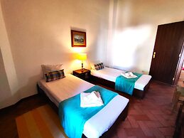 Albufeira Açoteias Villa by Homing