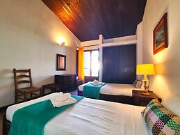 Albufeira Açoteias Villa by Homing