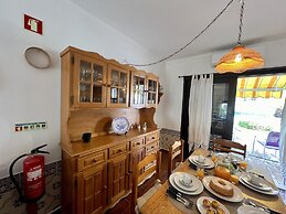 Tavira Traditional Villa by Homing