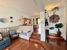 Tavira Traditional Villa by Homing