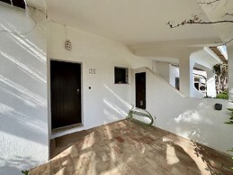 Tavira Traditional Villa by Homing