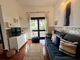 Tavira Traditional Villa by Homing