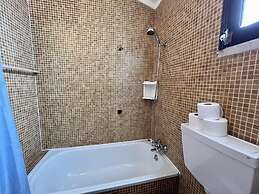 Tavira Traditional Villa by Homing