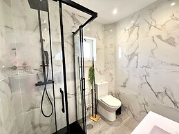 Vilamoura Brightness Villa by Homing