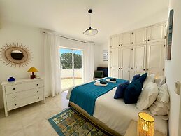 Vilamoura Brightness Villa by Homing
