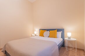 Simar Apartments Nearby Como S G Train Station