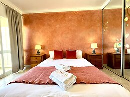 Albufeira Concept 2 With Pool by Homing