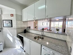 Albufeira Concept 2 With Pool by Homing