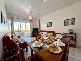 Albufeira Concept 2 With Pool by Homing