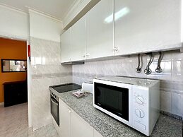 Albufeira Concept 2 With Pool by Homing