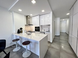 Albufeira Twins 3 With Pool by Homing