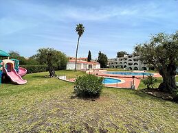 Albufeira Twins 3 With Pool by Homing