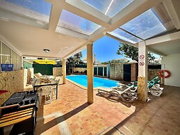 Albufeira Summer Villa 1 by Homing