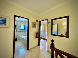 Albufeira Summer Villa 1 by Homing