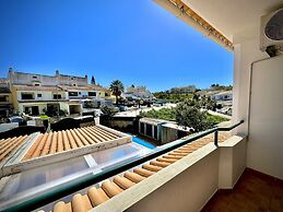 Albufeira Summer Villa 1 by Homing