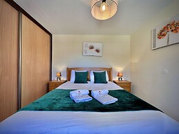 Albufeira Summer Villa 2 by Homing