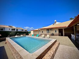 Albufeira Summer Villa 2 by Homing
