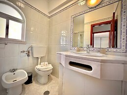 Albufeira Marina SOL With Pool by Homing