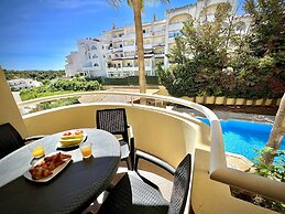 Albufeira Marina SOL With Pool by Homing