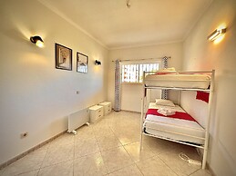 Albufeira Marina SOL With Pool by Homing