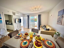 Vilamoura Eden Villa With Pool by Homing