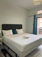 Seaview Apartel
