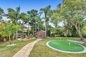 The Grand Luxe 8BR Villa w Pool and Basketball