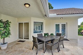 The Grand Luxe 8BR Villa w Pool and Basketball