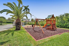 The Grand Luxe 8BR Villa w Pool and Basketball