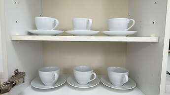 1-bed Apartment, Sleeps 6, in the City Center