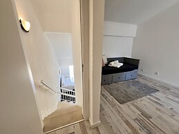 Albufeira Stylish 3 by Homing