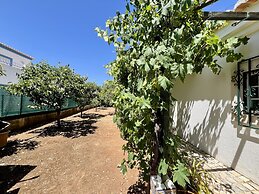 Alvor Traditional Villa by Homing