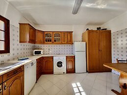 Faro Terrace Villa by Homing