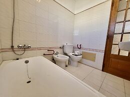 Faro Terrace Villa by Homing