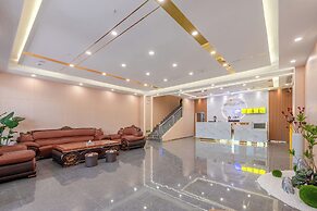 Huahang Hotel - Free airport shuttle bus