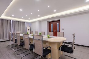 Huahang Hotel - Free airport shuttle bus