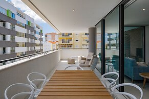 Lagos Deluxe 1 With Pool by Homing