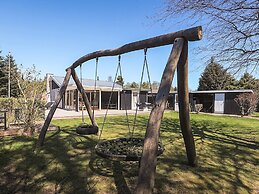 6 Person Holiday Home in Vaeggerlose