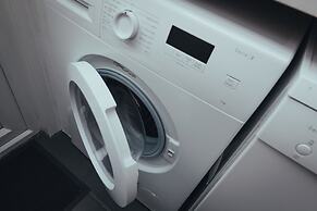 Park Street- Free Parking- Perfect for Contractors