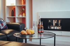 Park Street- Free Parking- Perfect for Contractors