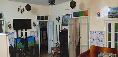 aline hostel