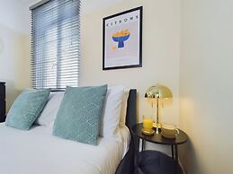 Seaside Haven Retreat in Southend