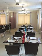 Ceyone Classic Fall Resort