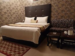 Ceyone Classic Fall Resort