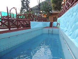 Ceyone Classic Fall Resort