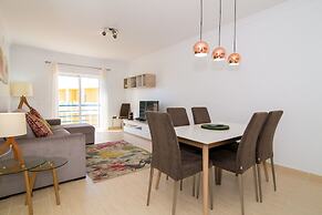 Albufeira Sunny Apartment 2 by Homing